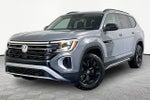 2024 Volkswagen Atlas 2.0T Peak Edition SEL