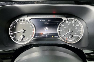 2024 Nissan Pathfinder SV