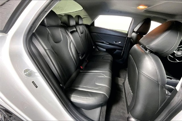 2022 Hyundai Elantra Limited