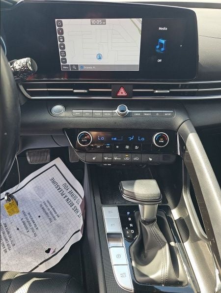 2022 Hyundai Elantra Limited