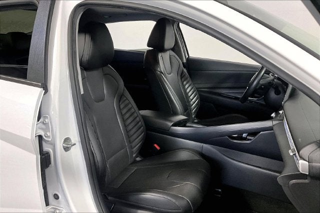 2022 Hyundai Elantra Limited