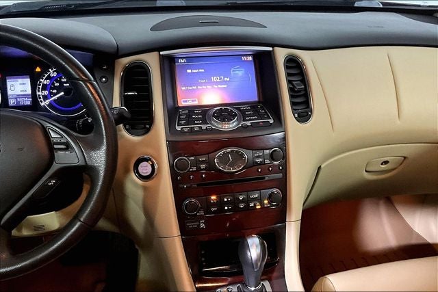 2016 INFINITI QX50 Base