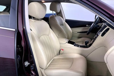 2016 INFINITI QX50 Base