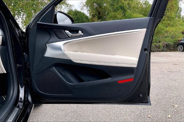 2026 Genesis G70 2.5T