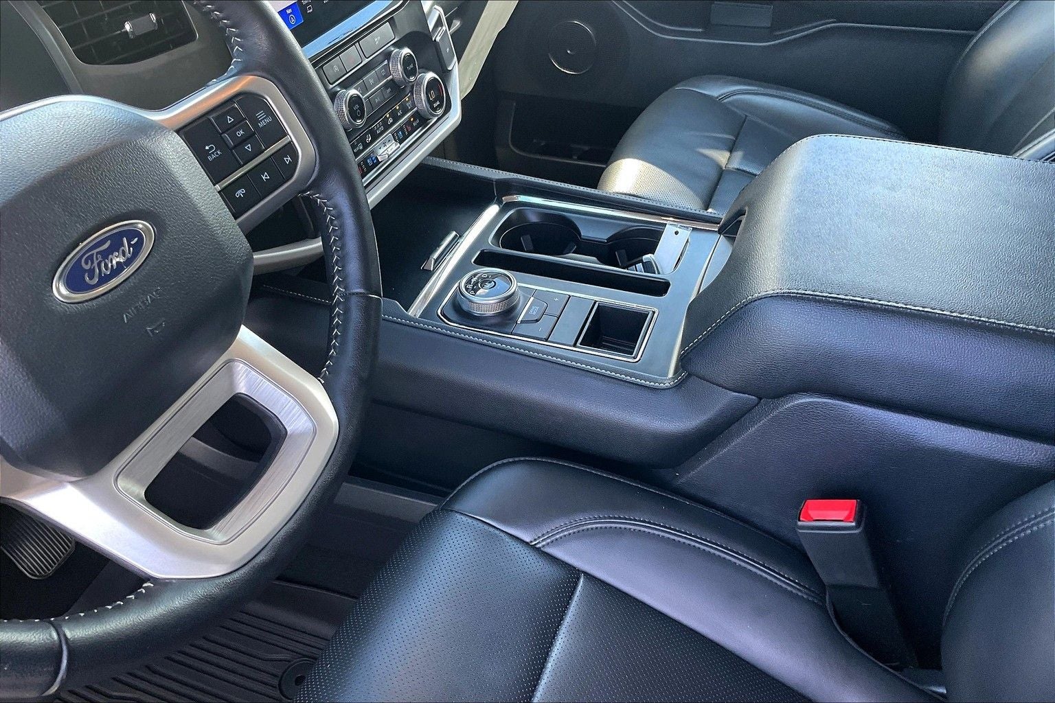 2024 Ford Expedition XLT