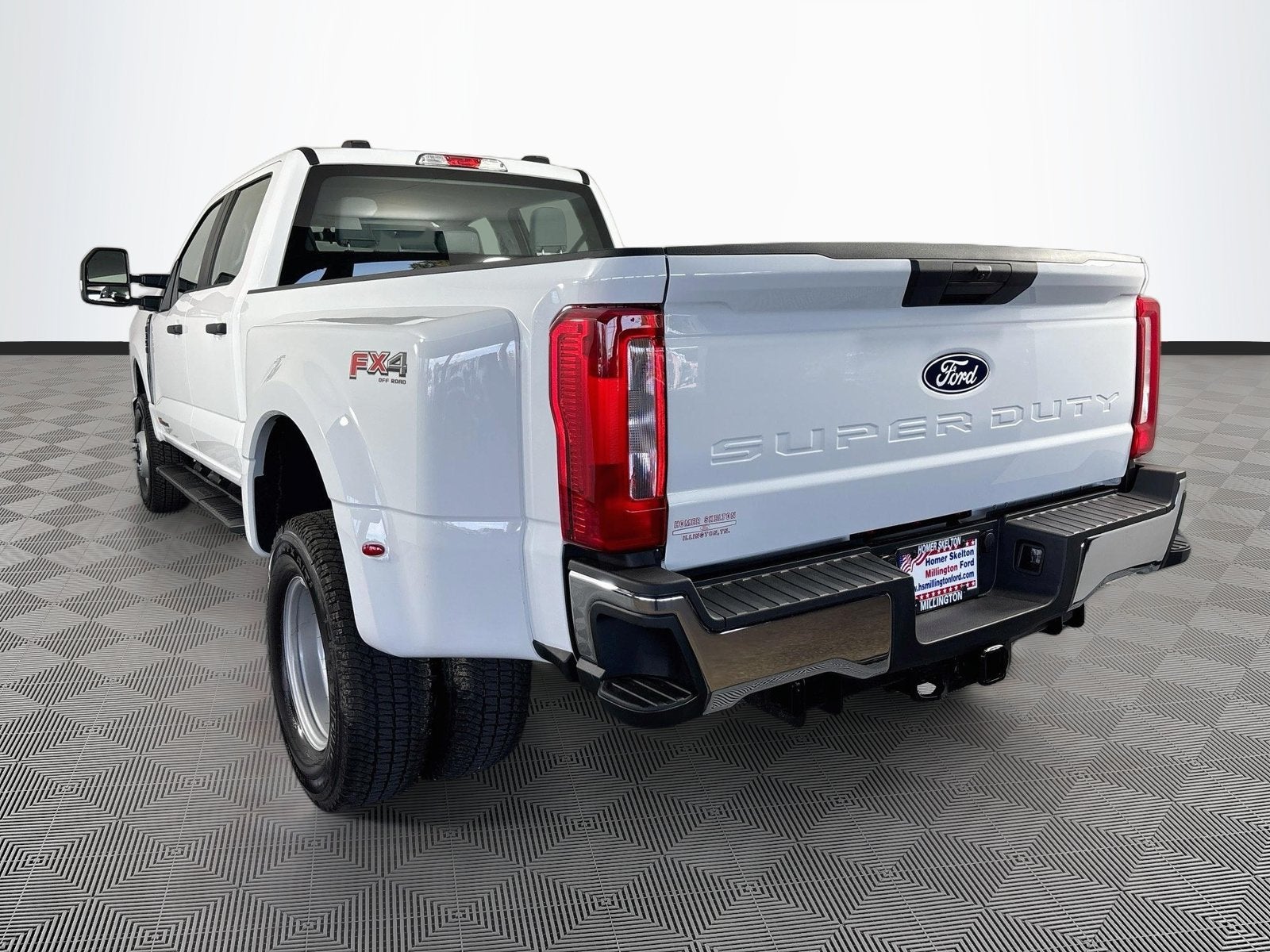 2027 Ford F-350SD XL DRW