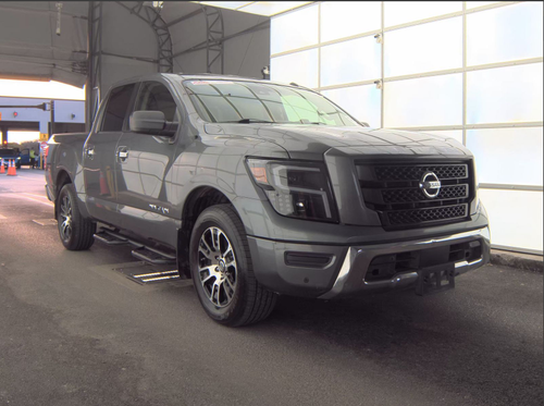 2021 Nissan Titan SV