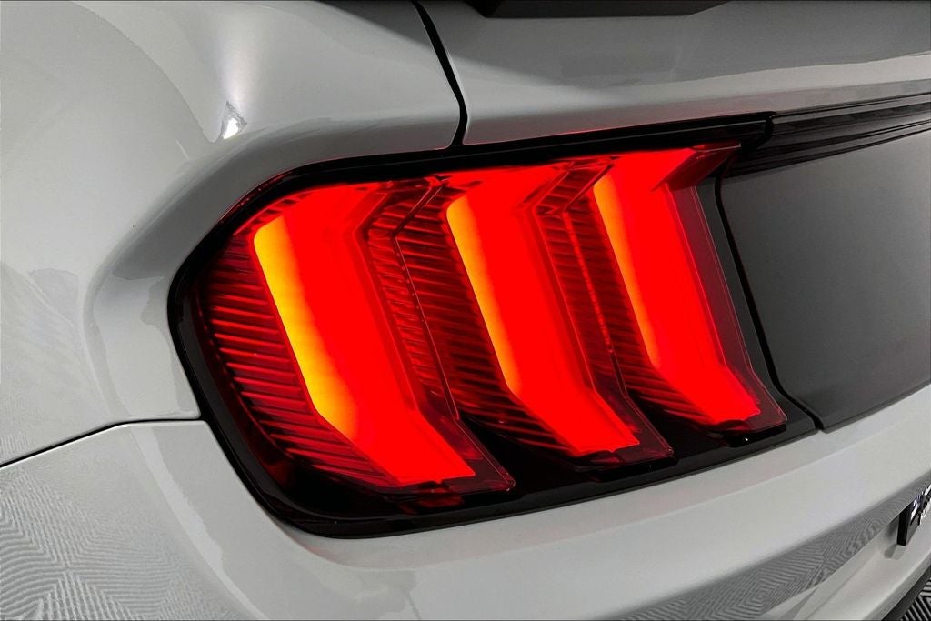 2021 Ford Mustang Mach 1