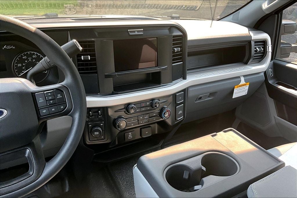 2026 Ford F-350SD XL DRW