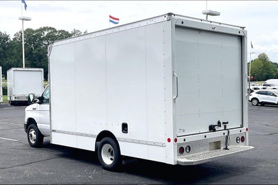 2024 Ford E-450SD Base