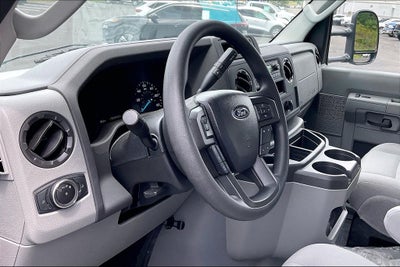 2024 Ford E-450SD Base