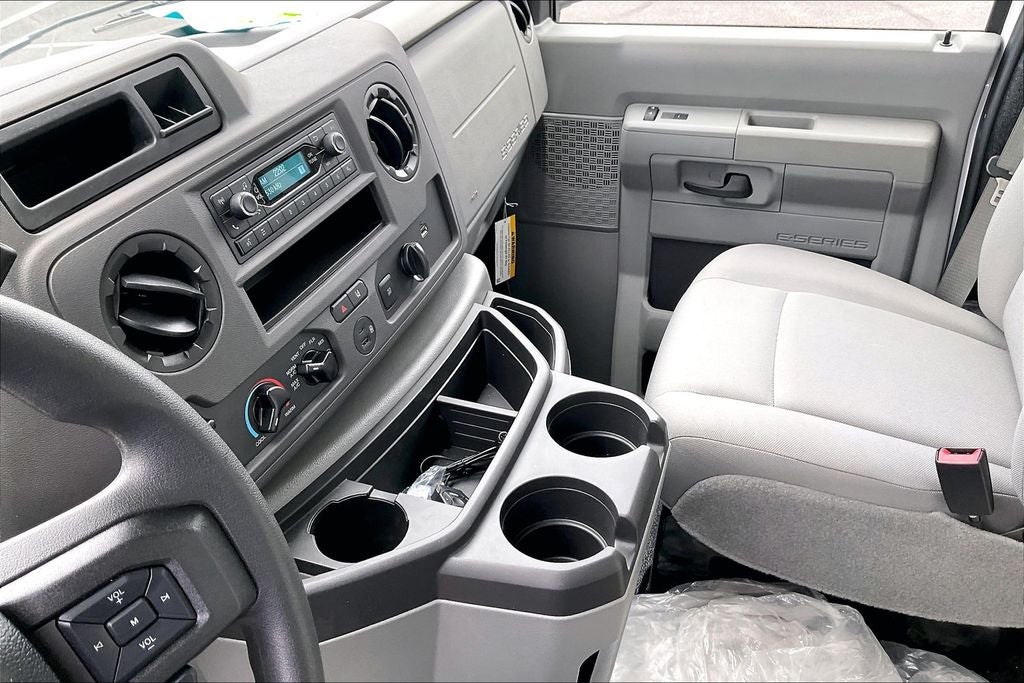 2024 Ford E-450SD Base