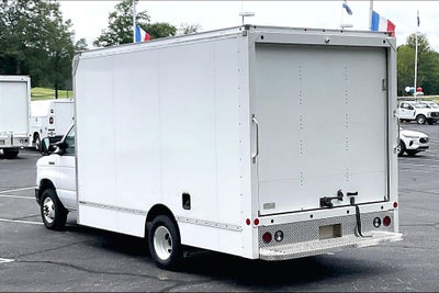 2024 Ford E-450SD Base