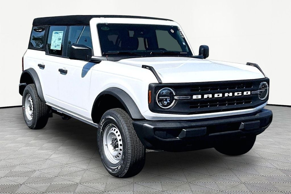 2026 Ford Bronco Base