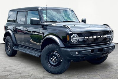 2026 Ford Bronco Outer Banks