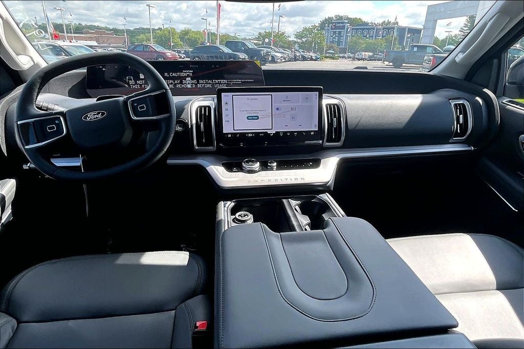2027 Ford Expedition Active
