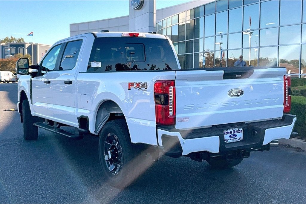 2027 Ford F-250SD XL