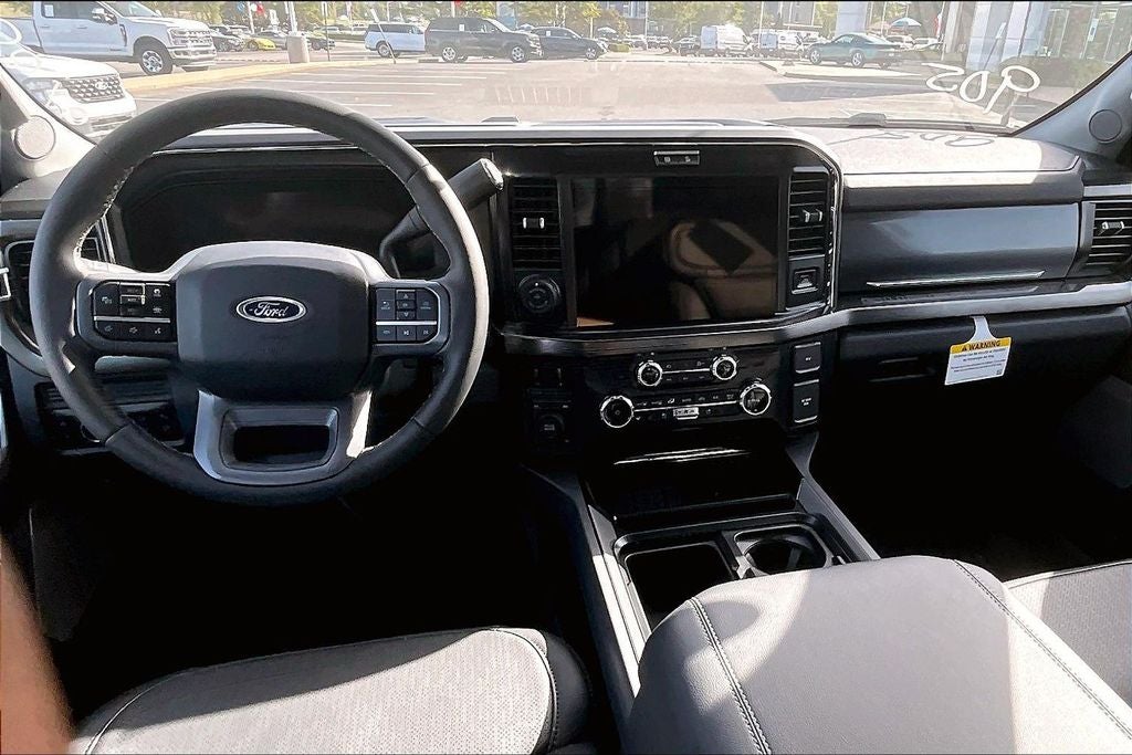 2026 Ford F-450SD Lariat DRW