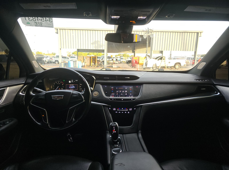 2020 Cadillac XT5 Premium Luxury