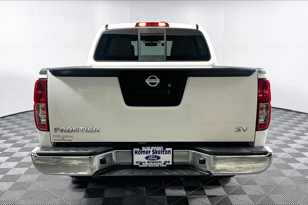 2021 Nissan Frontier SV