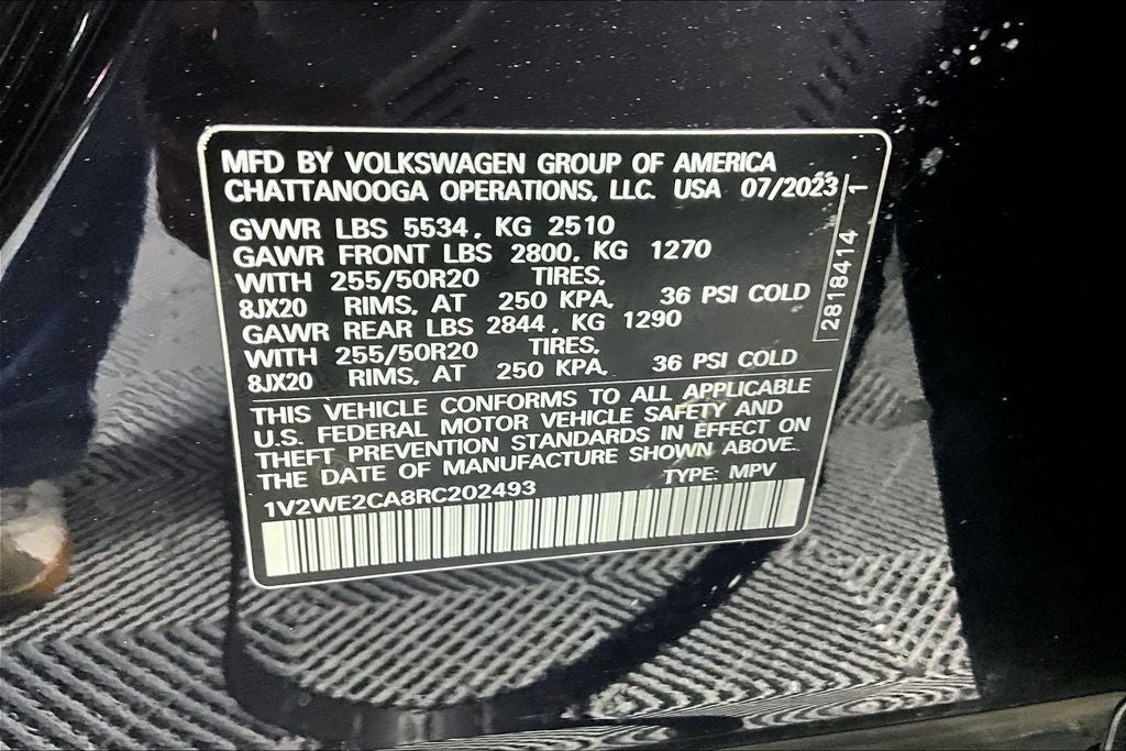 2024 Volkswagen Atlas Cross Sport 2.0T SE w/Technology