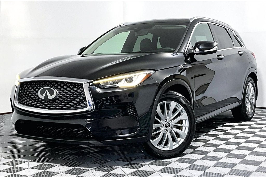 2023 INFINITI QX50 LUXE