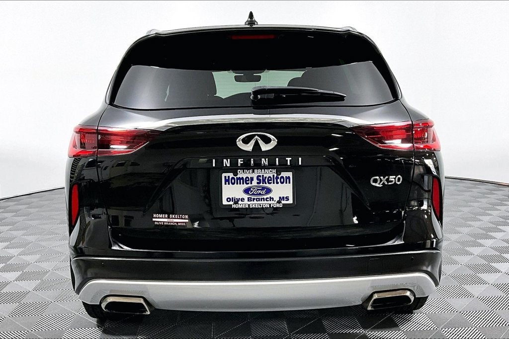 2023 INFINITI QX50 LUXE
