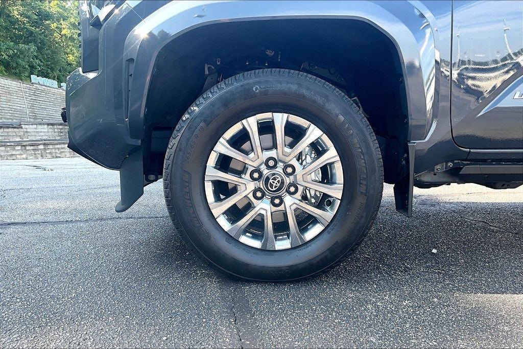 2025 Toyota Tacoma Hybrid Limited