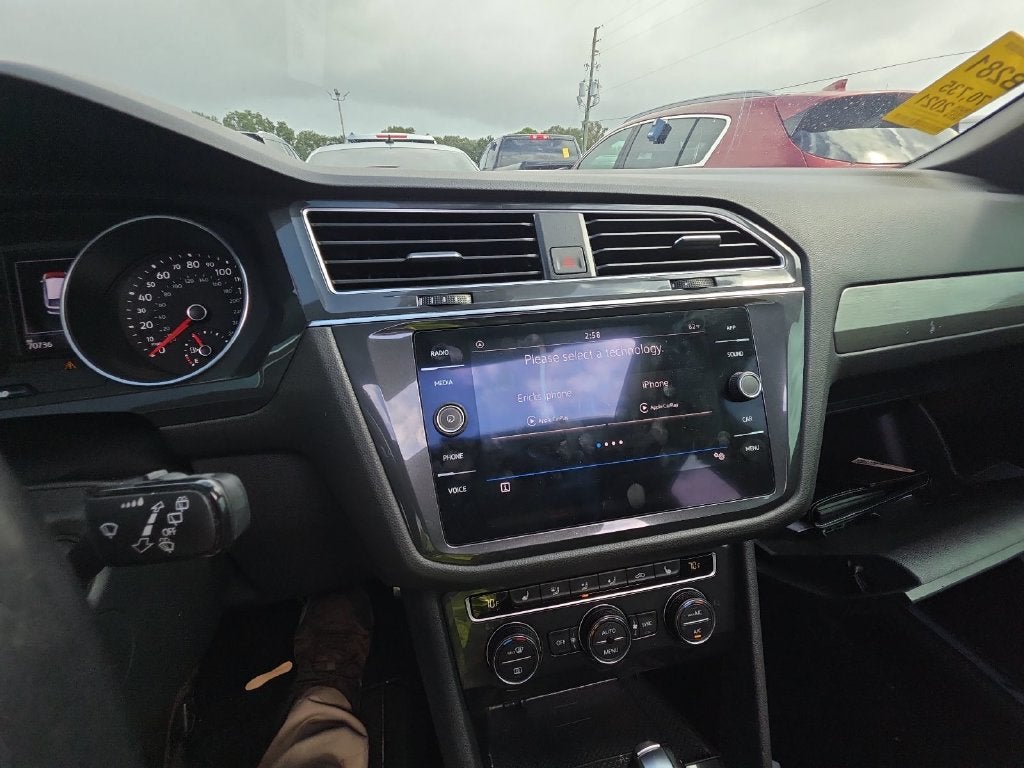 2021 Volkswagen Tiguan 2.0T SE R-Line Black