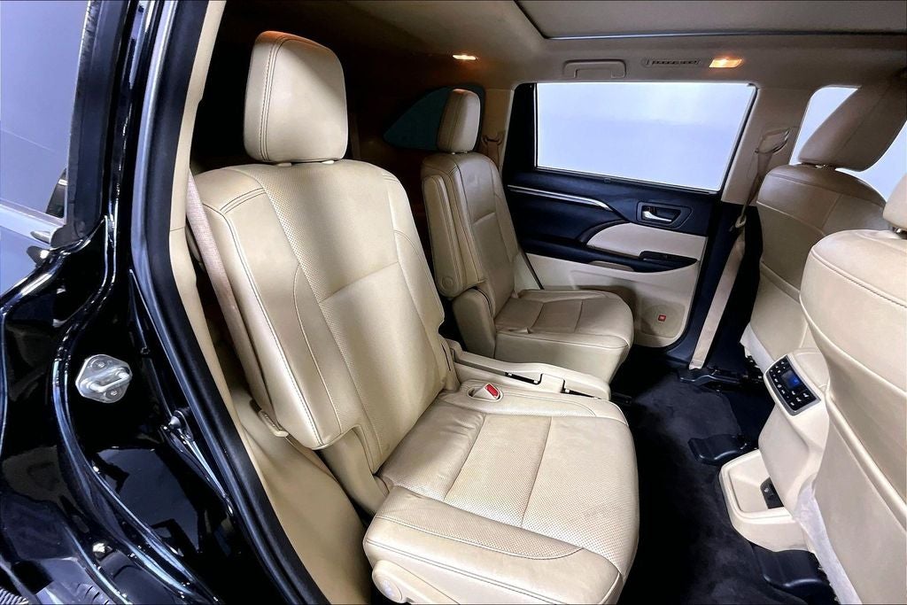 2015 Toyota Highlander Limited Platinum V6