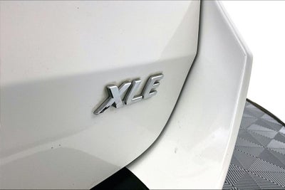 2019 Toyota Sienna XLE 7 Passenger