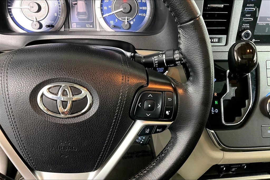 2019 Toyota Sienna XLE 7 Passenger