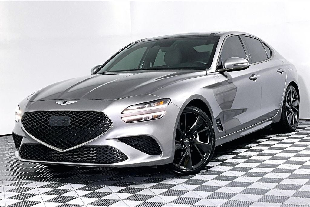 2023 Genesis G70 2.0T