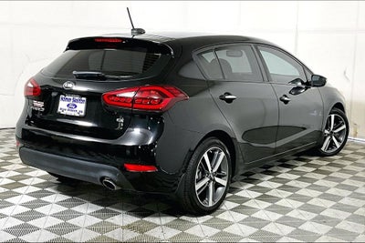 2017 Kia Forte5 EX