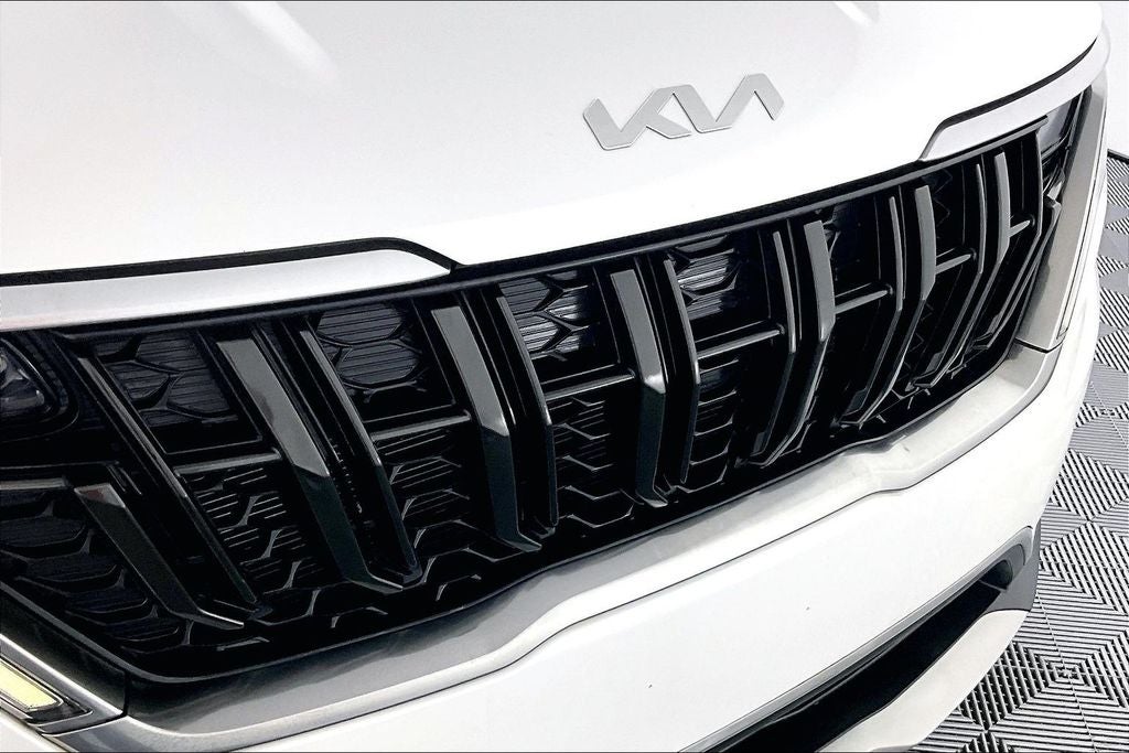 2023 Kia Carnival LX Seat Package