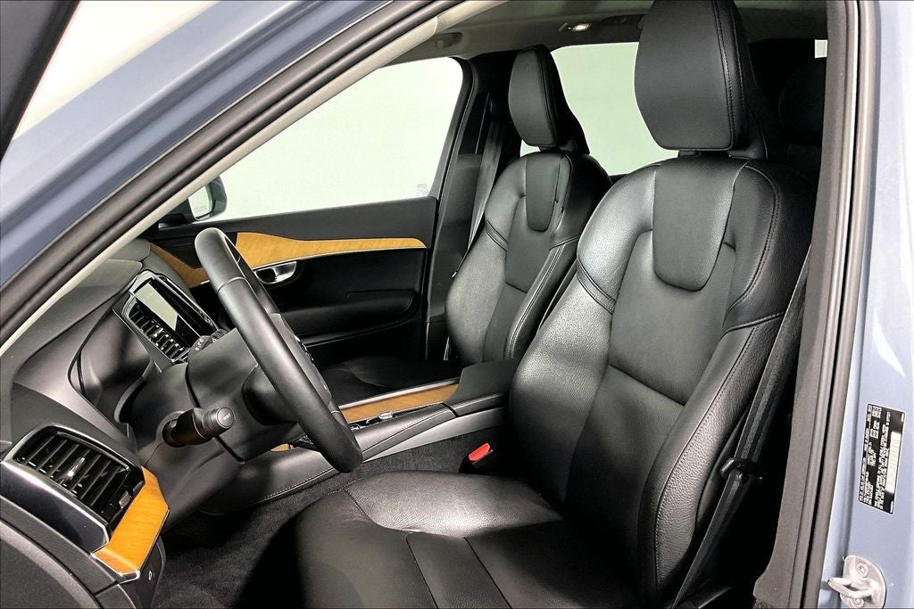 2023 Volvo XC90 B6 Plus 7-Seater