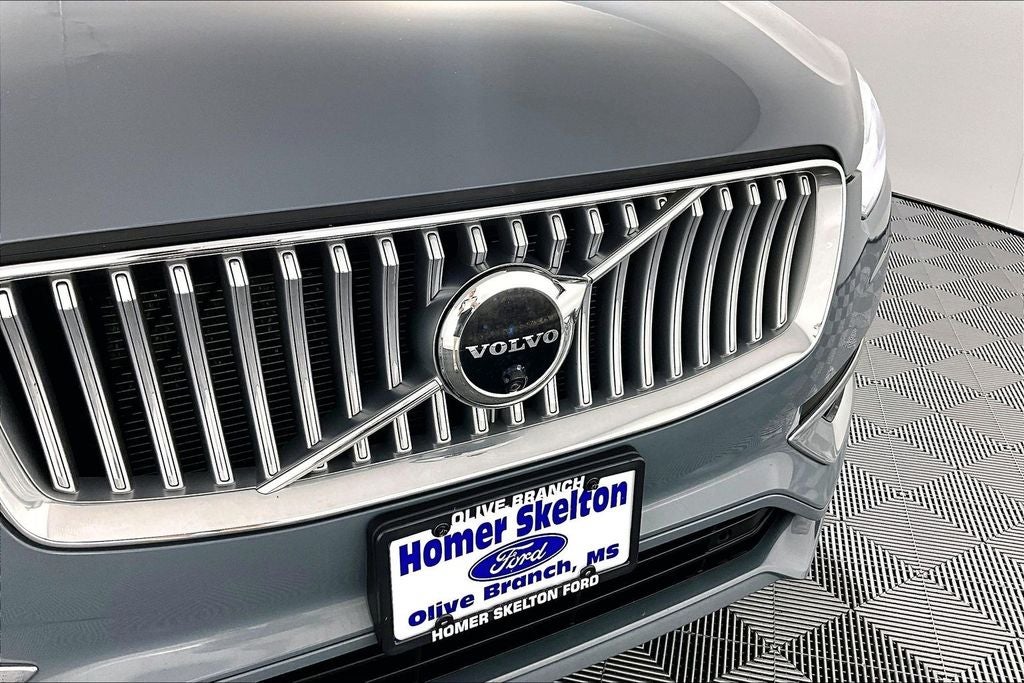 2023 Volvo XC90 B6 Plus 7-Seater