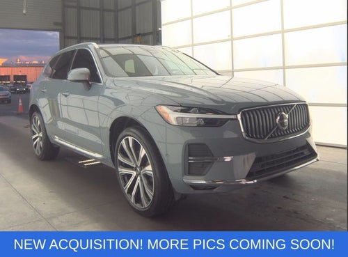 2023 Volvo XC60 B5 Ultimate Bright Theme