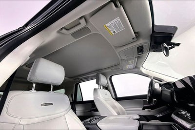 2025 Ford Expedition Platinum