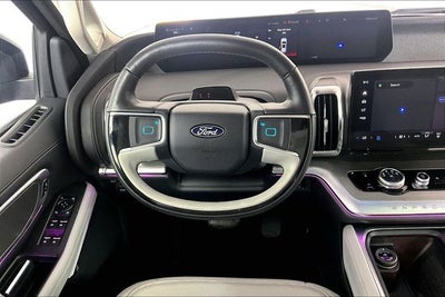 2025 Ford Expedition Platinum