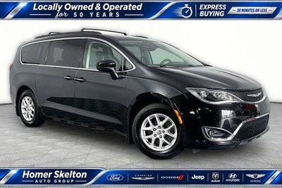 2017 Chrysler Pacifica Touring L