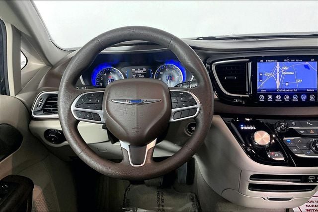 2017 Chrysler Pacifica Touring L