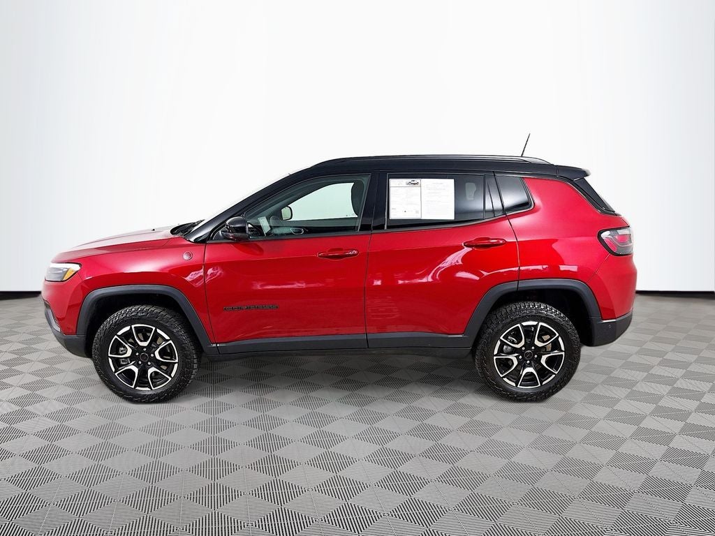2025 Jeep Compass Trailhawk
