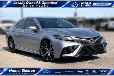 2024 Toyota Camry SE