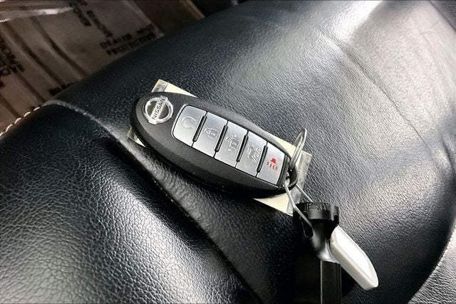 2017 Nissan Pathfinder SL