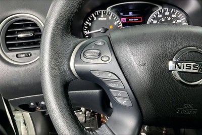 2017 Nissan Pathfinder SL
