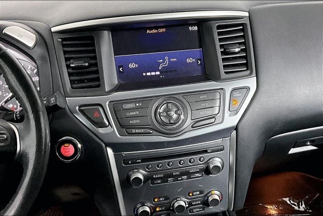 2017 Nissan Pathfinder SL