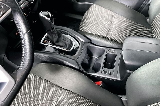2022 Nissan Rogue Sport SV