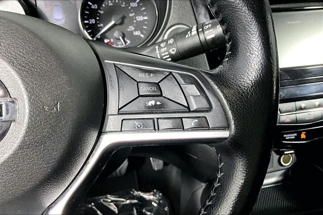 2022 Nissan Rogue Sport SV