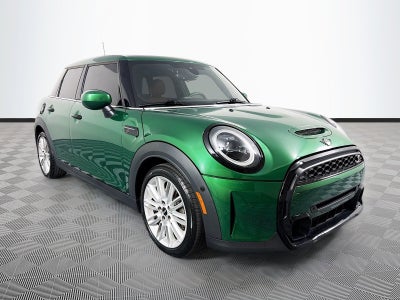 2024 MINI Cooper S Signature